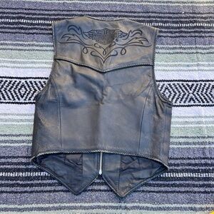 Harley Davidson Vintage Black Leather Women’s  Zip Vest size Small